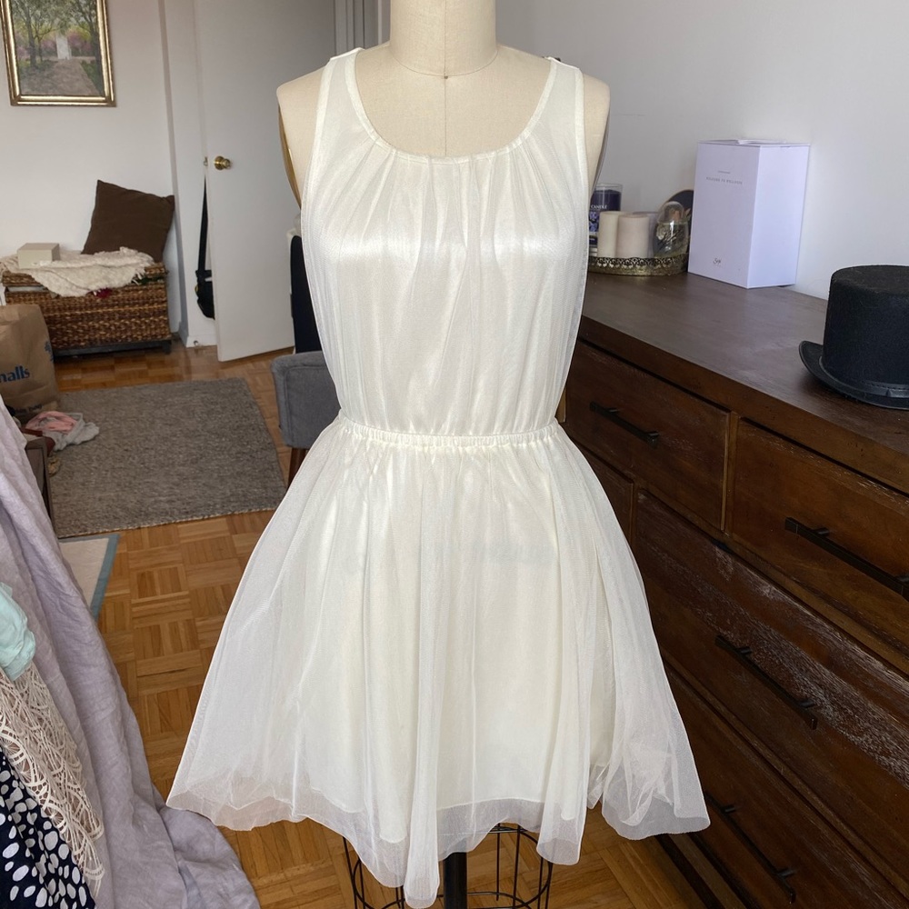Sex and the city white tulle dress
